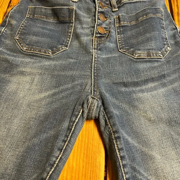 Judy Blue High Rise Blue Jeans with Modern Wash Button Fly Size 9/29 - Picture 4 of 8